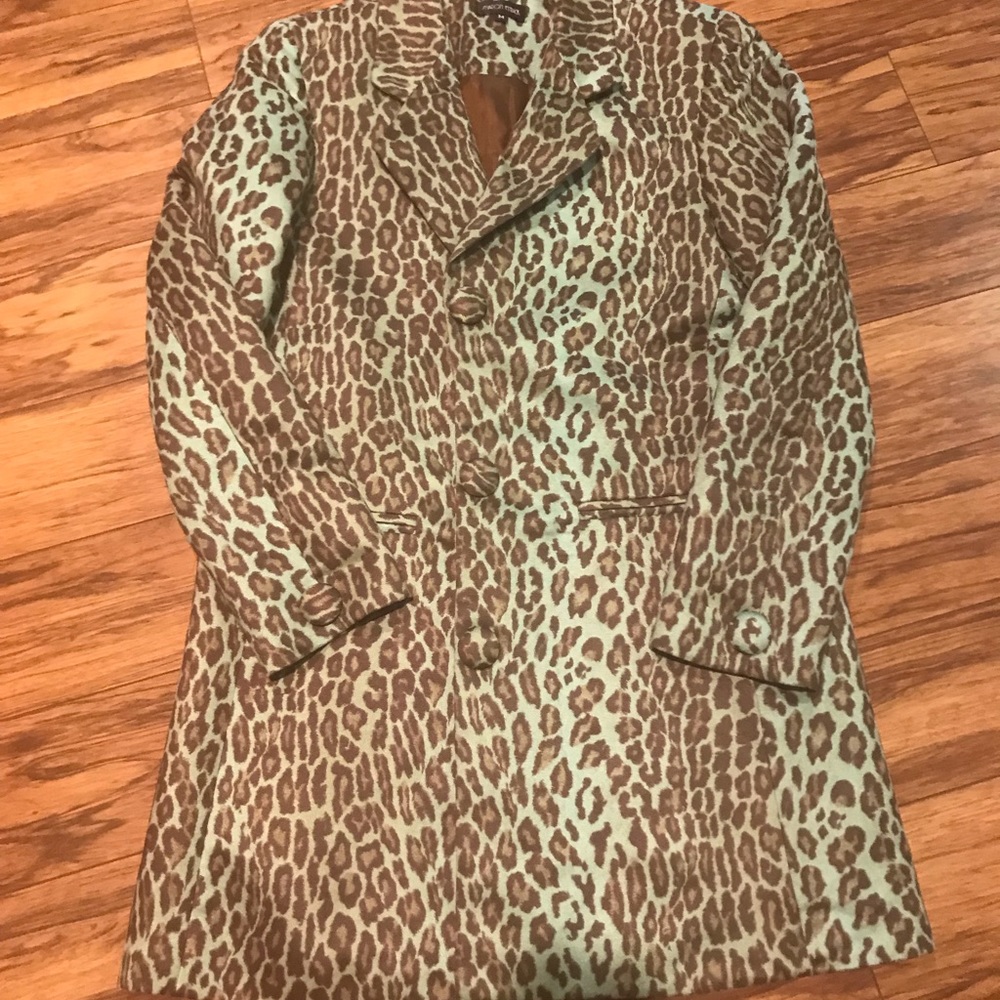 Gorgeous mint and brown leopard coat